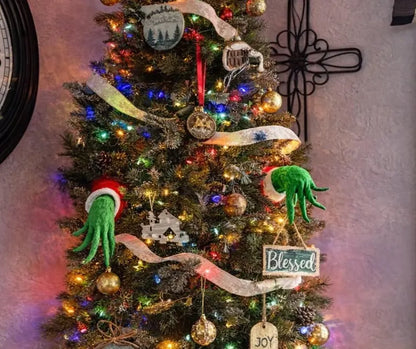 The Grinch Stole Christmas… Again! 🎄 | Unique Holiday Wall Art